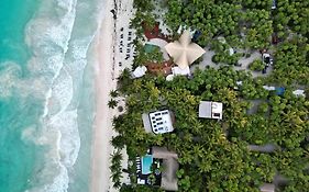 Olas Tulum